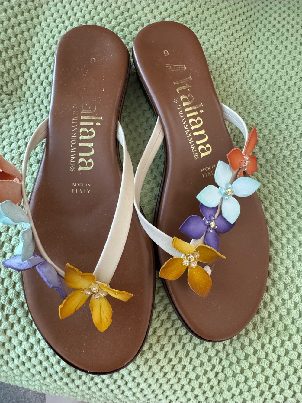 Women's Brown Floral Embellished Sandals - White Straps